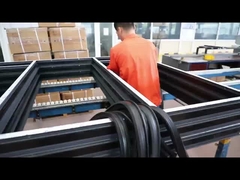 ประตูเลื่อนอัลลูมิเนียมเรียบ 2 มม กรอบเปิดแนวราบ ประตูเลื่อนกระจก