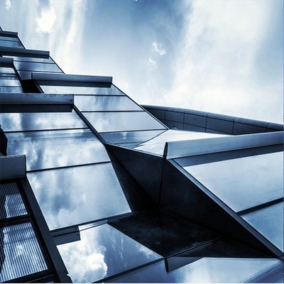สี Custom Building Glass Curtain Wall, ระบบ Uniteized Curtain Wall การสร้างกระจก